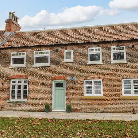 The Grooms Cottage Йорк Экстерьер фото